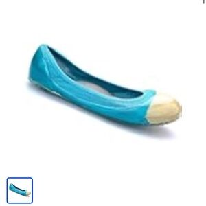 Chic Turquoise and Cream Women's Flats